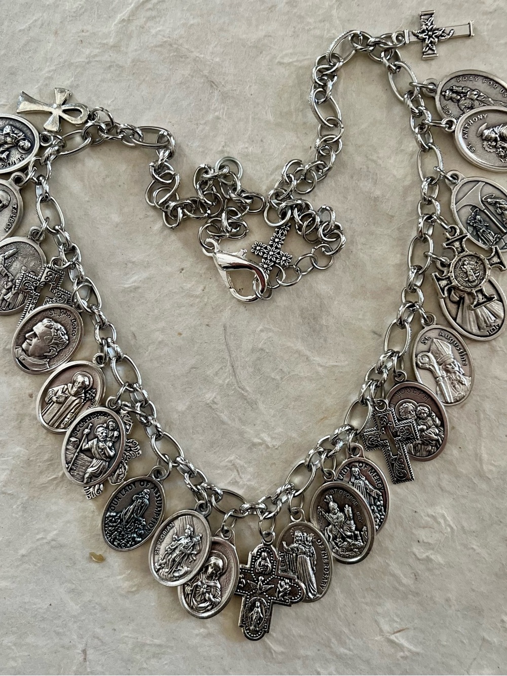 Catholic Charm Necklace Saints, Crosses - Picture 15 of 16